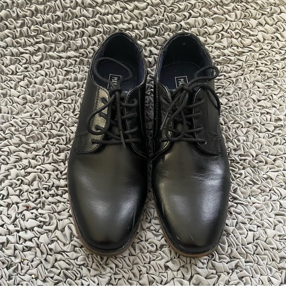 Max + Jake Buckley Oxford Kids Dress Shoes - Picture 1 of 8